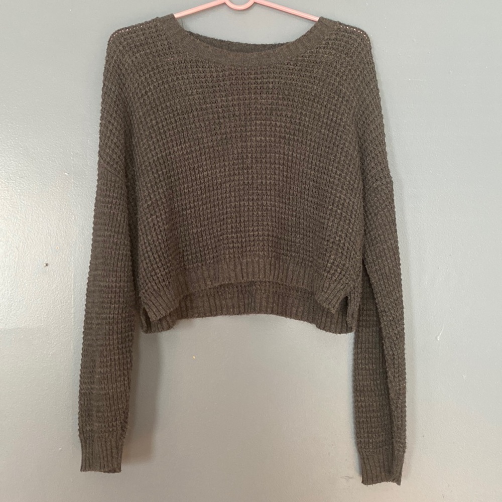 Grey sweater